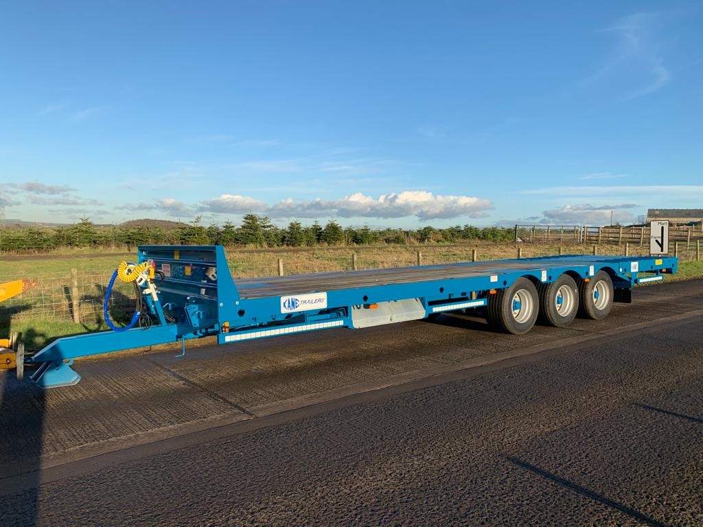 Kane 30ft Hydraulic Beavertail Low Loader