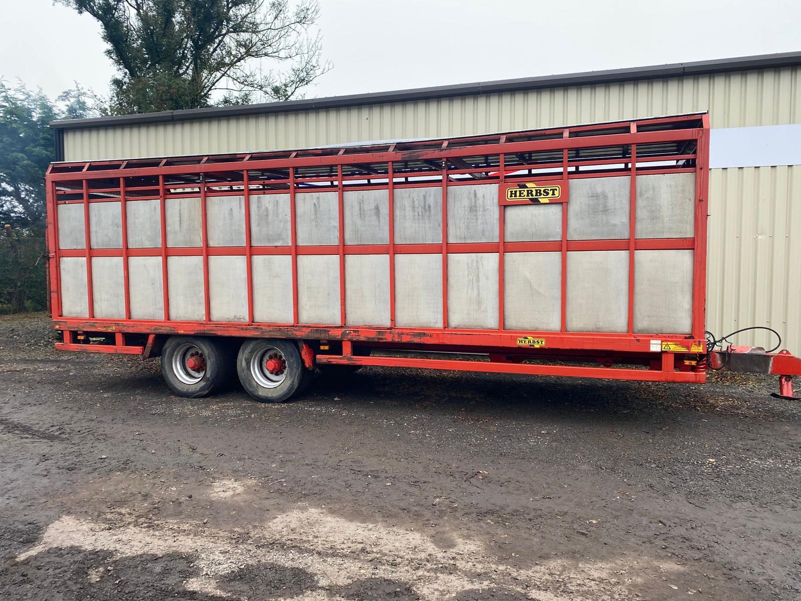 Herbst Cattle Trailer