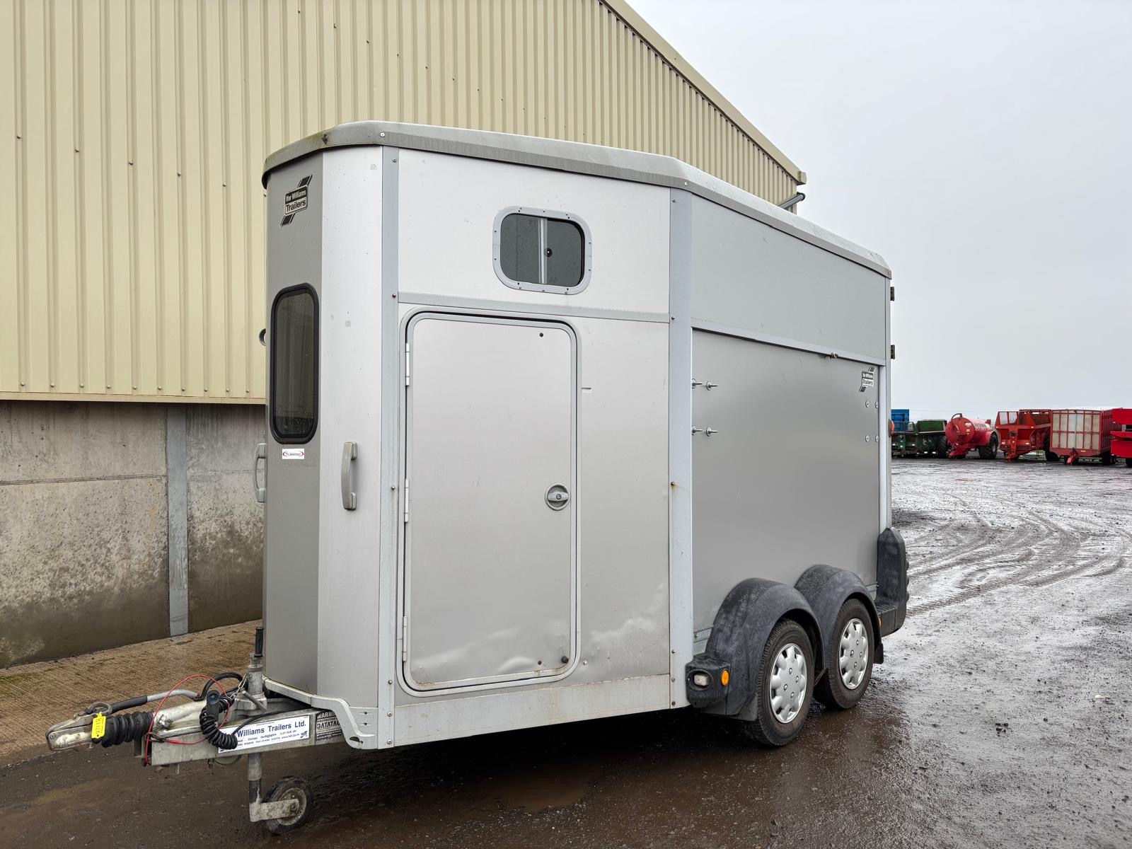 Ifor Williams HB511 (8112B)